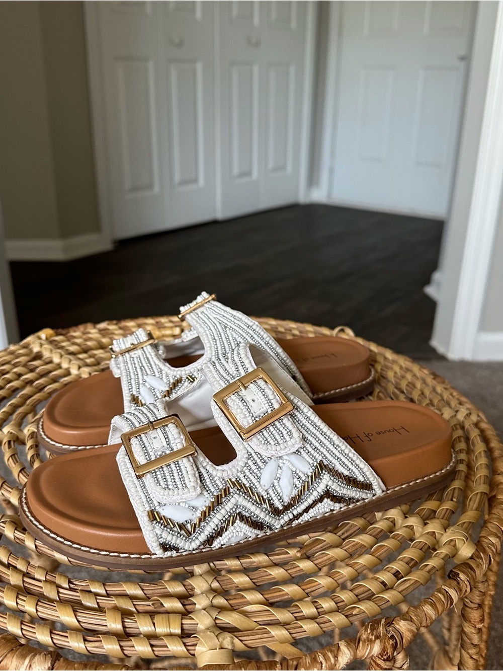 House of Harlow 1960 White Beaded Double-Buckle Slide Sandals Women’s US 6.5